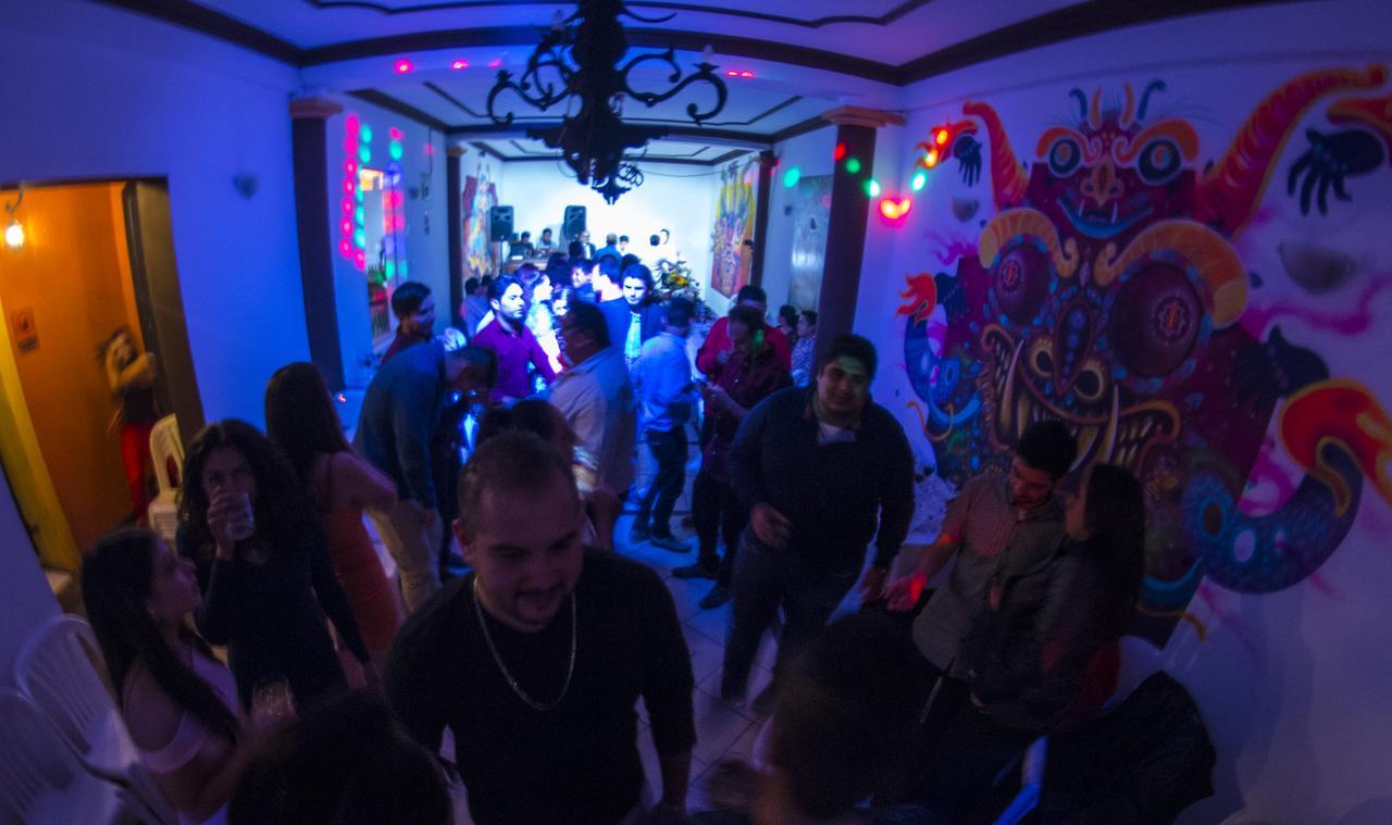 Imaynalla Hostel Sucre Zewnętrze zdjęcie