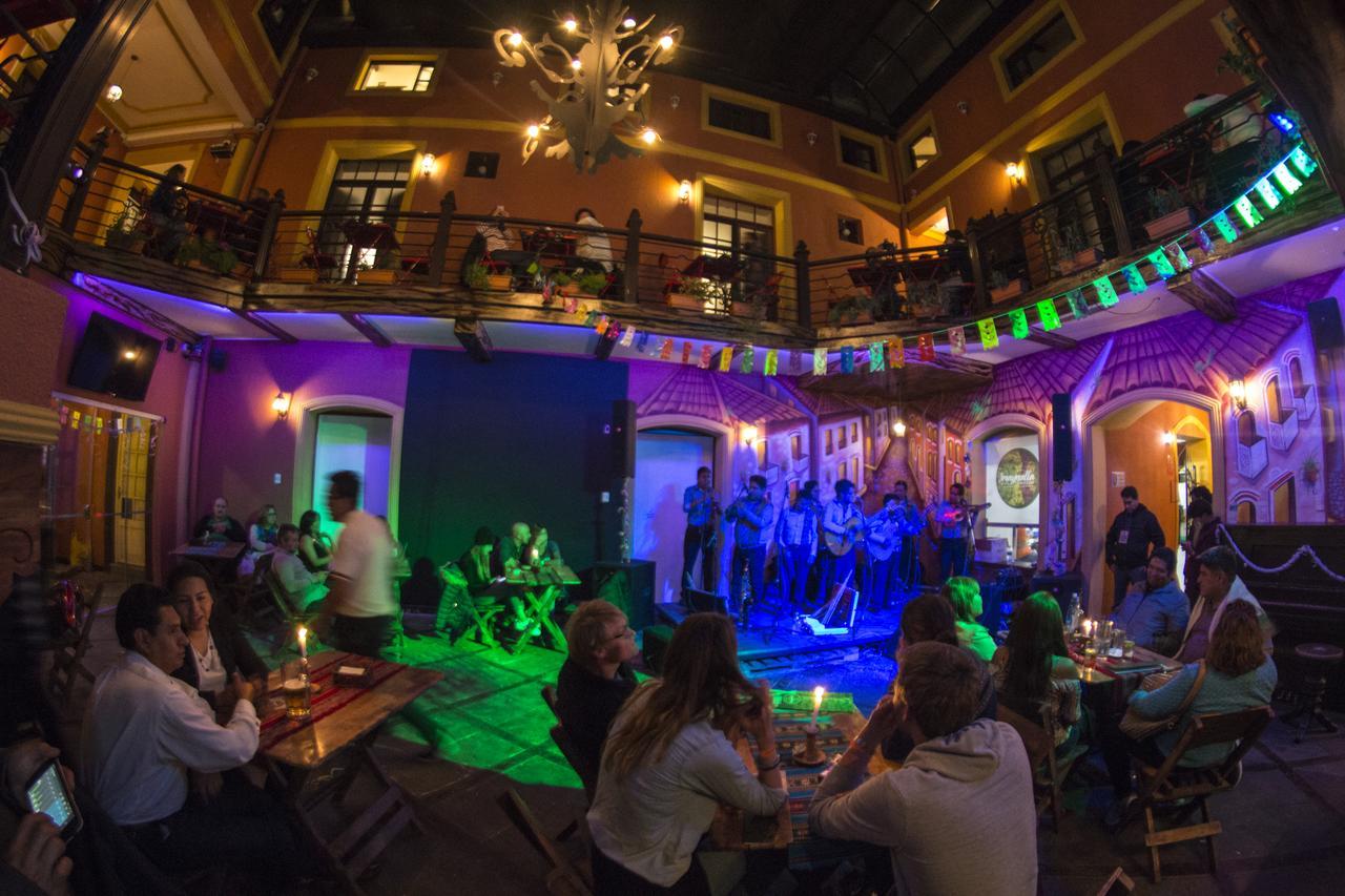 Imaynalla Hostel Sucre Zewnętrze zdjęcie
